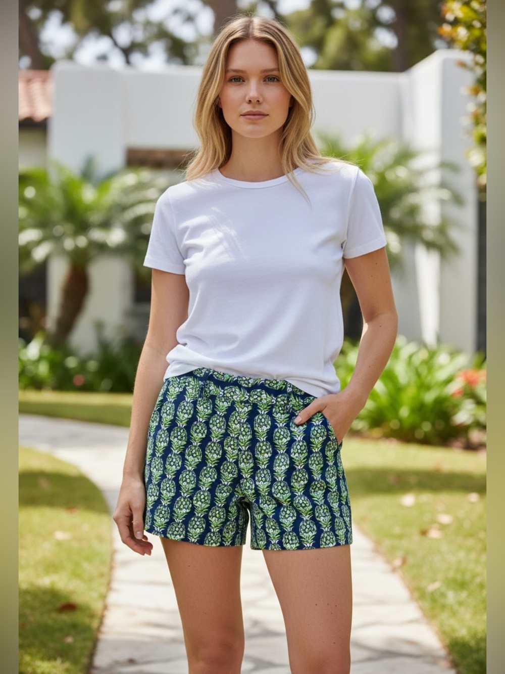 Banana Republic Pineapple Print Shorts 100% Cotton Size 2